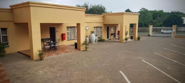 Oregon Cottage Hotels in Thabo Mofutsanyane