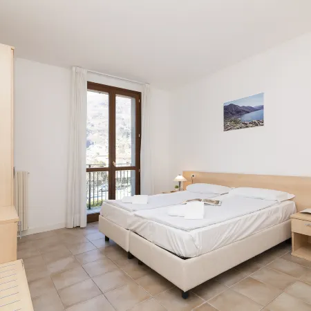 Budget Village Apartments - Porto Letizia