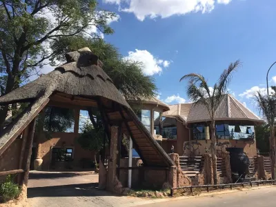 African Home Hotel Hoteles cerca de University of Botswana