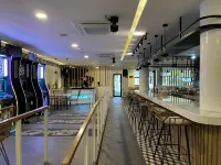 Southpick  Resort & Hotel  Incorporated - bar
