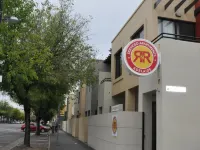 RNR Sturt Holiday Home فنادق في أديليد