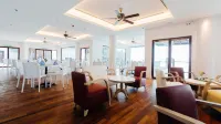Royale Chulan Cherating Villa - breakfast