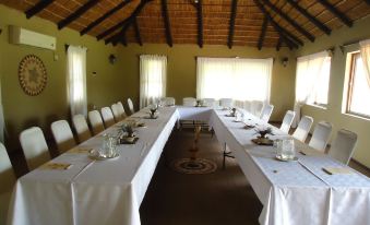 Phokoje Bush Lodge