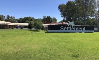 Settlement Motor Inn