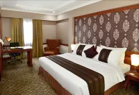 Abadi Suite Hotel & Tower Hotels near iWish Jati Furniture Murah