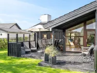 "Friderike" - 200m from the Sea