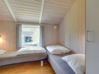 "Karoliina" - 900m from the Sea Idestrup 호텔