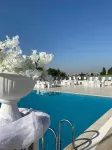 Double Royal Hotel Hotel di Darica