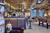 Moxy Cologne Muelheim - bar