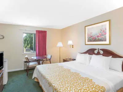 Days Inn & Suites by Wyndham Havelock Hotels in Havelock