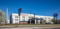 Hampton Inn Hutchinson Hotels near Hutchinson City Mall