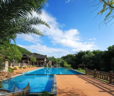 Bamboo River Resort Hotels in Yangshuo