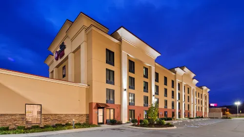 Best Western Plus Sunrise Inn - sarapan