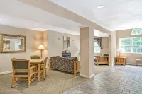 Days Inn by Wyndham Sturbridge