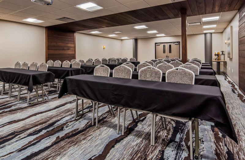Best Western Premier Ankeny Hotel photo 3