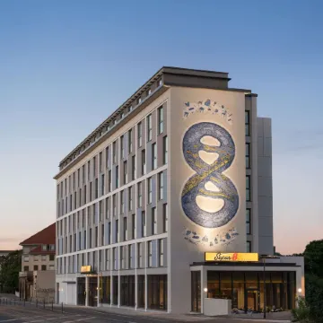 Super 8 by Wyndham Dresden