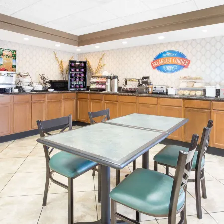 Baymont by Wyndham Janesville