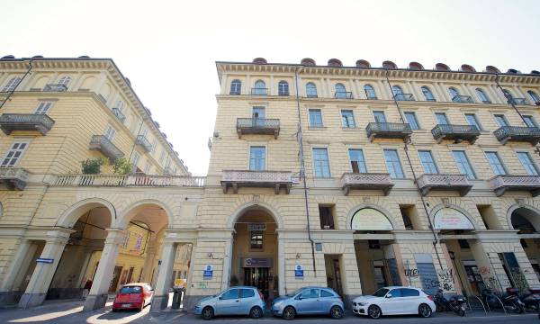 Best Western Crystal Palace Hotel