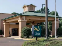 Quality Inn Hotels in Magee