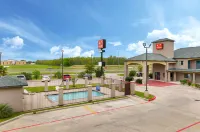 Econo Lodge Inn & Suites Port Arthur Near Sabine Pass Hotel a Port Arthur