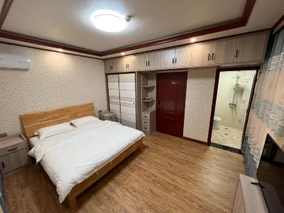 Guanpuju Homestay Hotels near Lingjiangyuan High-Altitude Glass Bridge