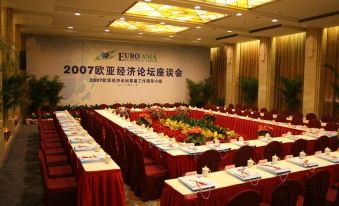 Bell Tower Hotel - Housity