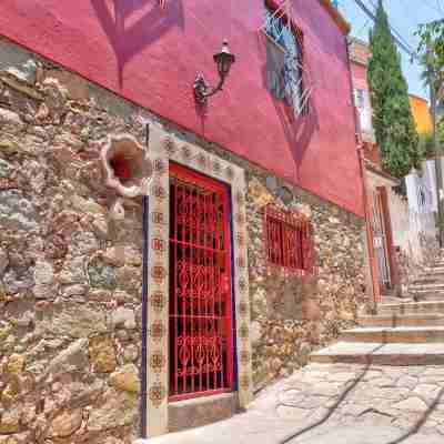 Casa de Colores Hotel Exterior