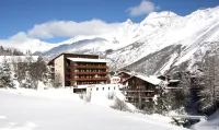 Hotel Bristol Hotels in Зас-Фе