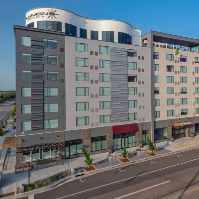 Element Colorado Springs Downtown Отели рядом с достопримечательностью «Концертный зал Pikes Peak Center»