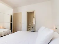 Villa 2 Pools