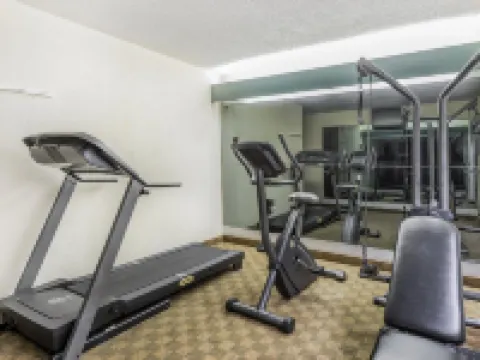 Baymont by Wyndham Boardman Hotels in Boardman Township