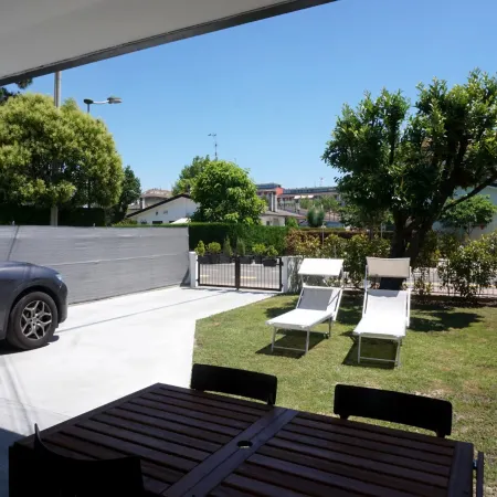 Beachside Villa: Private Garden, Modern Comfort
