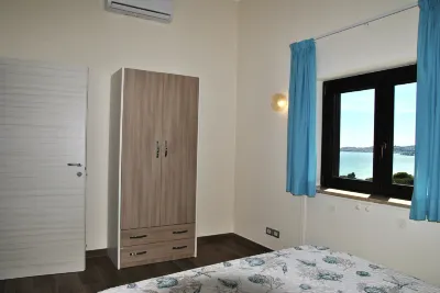 Dinky Home Air-Conditioned Penthouse with Sea View Terrace Hôtels à proximité de la Formia-Gaeta