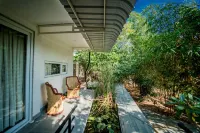 Villa Bougainvillaea Hotels near Eklingji Temple