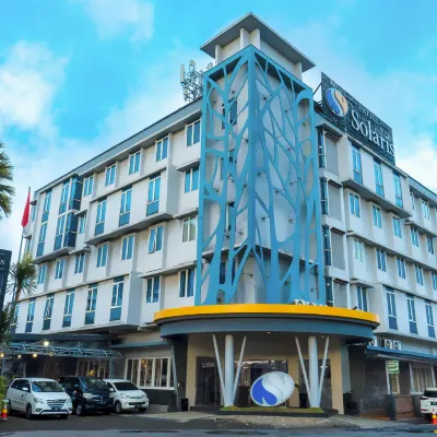 Solaris Hotel Malang Hoteles cerca de Singosari - Templo de Ken Dedes