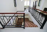 Pondok Seruni Homestay Syariah Hotels in Loktabat Selatan