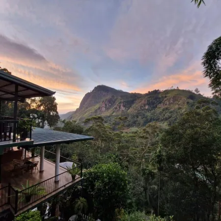 Rock Side Inn - Ella