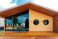 Delmora the Villa Hotel dekat Pulau Tunjuk Batam