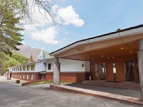 アルカディア 大坊山道展望台周辺のホテル