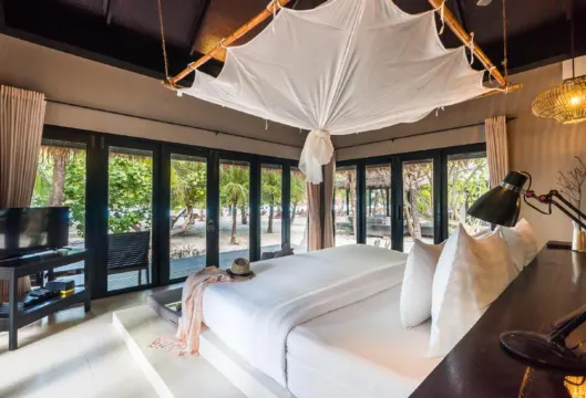 วิลล่า, ริมทะเล(siri)