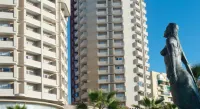 Hotel El Puerto by Pierre Vacances Hotels near Marenostrum Castle Park