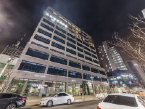 Hanam Tresbien 河南のホテル