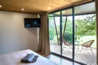 Manoir le Roure Hotels in Châteauneuf-du-Rhône
