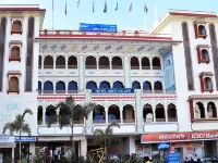 هوتل أركو بالاس Hotels near سيندي كامب