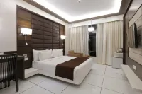 هوتل سيلفر هايتس