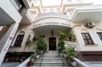 Shree Ganesha Palace Các khách sạn gần Kedar Ghat