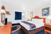 Super 8 by Wyndham Montgomery Maybrook Hotels in Montgomery