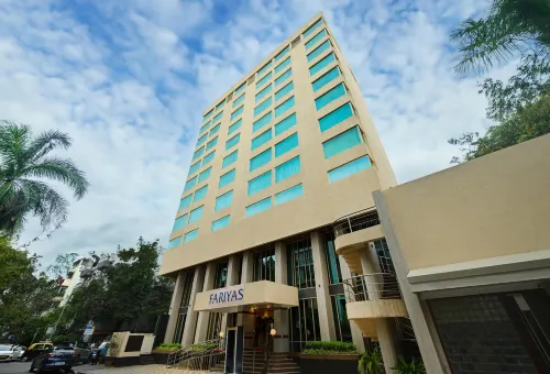 Fariyas Hotel Mumbai , Colaba - con vista mare