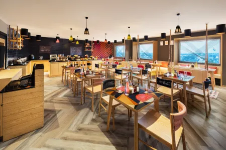 Ginger East Delhi Отели рядом со станцией Anand Vihar