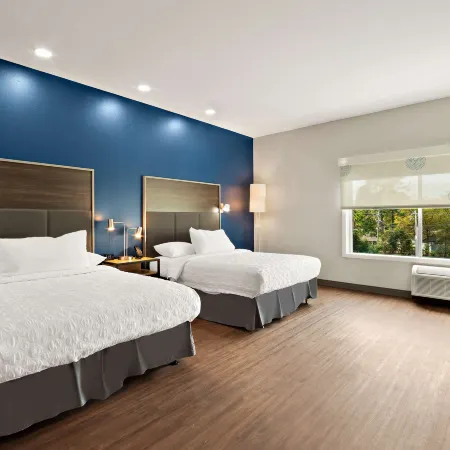 Tru by Hilton Santee